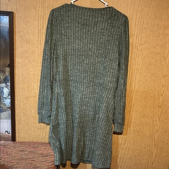 Green Ribbed Knit Long Sleeve Women's Dress - Picture 3 of 4